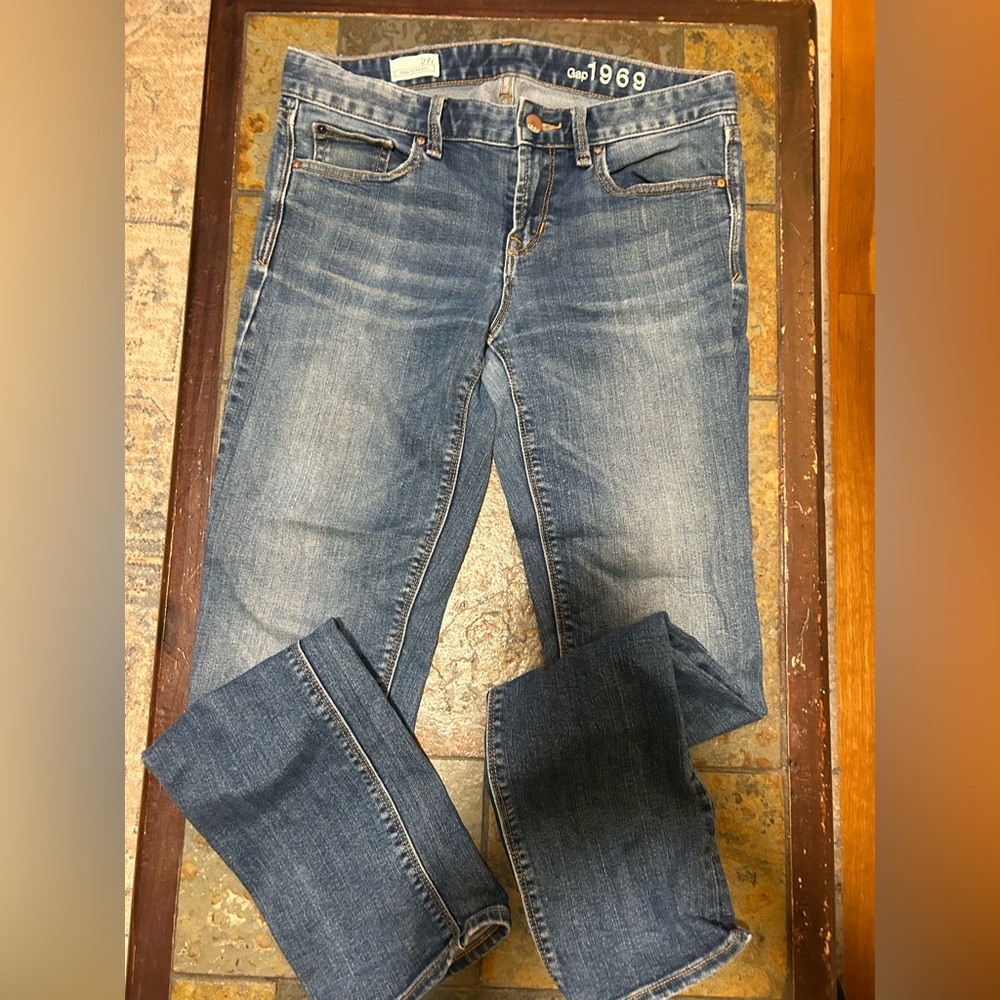 GAP Women's Classic Straight Leg Blue Jeans